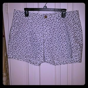 Old Navy Floral Print Twill Shorts Size 12